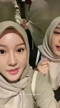 Foto Lucinta Luna 'Pulang Ngaji' Sama Jisoo BLACKPINK, Netizen Pangling Wajah Ratu Salome yang Makin Cantik