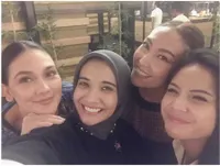 FOTO: Luna Maya - Nagita Slavina Bikin Geng Baru 'G Squad'