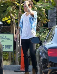 FOTO: Lunch Dengan 'Pacar', Harry Styles Ketemu Cindy Crawford