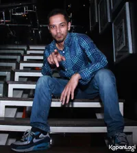 FOTO: Main di 'BAYANG', Fauzi Baadilla Adu Akting di Dua Negara