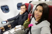 FOTO: Makin Romantis, Tyas Mirasih Liburan ke Korea Bareng Pacar