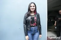 FOTO Makna Ramadan Bagi Syifa Hadju, Bisa Kumpul Bareng Keluarga!