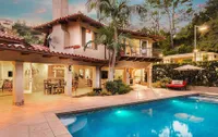 FOTO: Mansion Megah Chris Pratt & Anna Faris Dijual, Yuk Intip!
