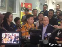 FOTO: Mario Teguh Bawa Banyak Bukti Penuhi Panggilan Penyidik