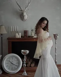 FOTO: Maternity Shoot Cantik & Elegan Dokter Reisa Broto Asmoro