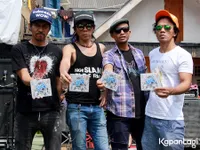FOTO: Perilisan Album Slank di Pemukiman Padat Penduduk Meluber! 