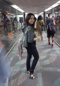 FOTO: Memes di Hong Kong, Meski Sudah 50 Tahun Tetap Fashionable