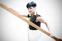 FOTO: Mempesona! Gaya Nirina Zubir Ketika Olahraga Pamerkan Abs