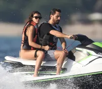 FOTO Mesra di Meksiko, Ini Momen Seru Scott Disick & Sofia Richie