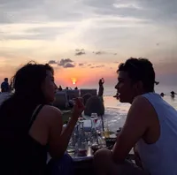 FOTO: Mesranya Sherina dan Sang Pacar, Buktikan LDR Bukan Masalah