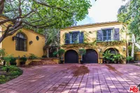 FOTO: Mewahnya Rumah Baru Kendall Jenner, Bergaya Unik & Antik