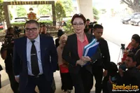 Foto Minati Atmanegara Datangi Mabes Polri Gugat Balik Roy Tobing