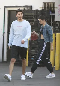 FOTO Mirip Zayn Malik, Ini Cowok Yang Makan Bareng Kendall Jenner