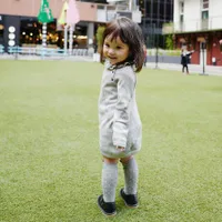 FOTO: Momen Cute Saat Baby Gempi Main Golf Bareng Quenzino