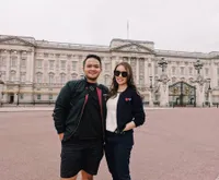 FOTO: Momo Geisha & Suami Asyik Liburan Seru ke London