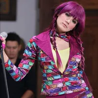 FOTO: Mulan Jameela - Dulu Nyentrik, Kini Elegan Ala Princess