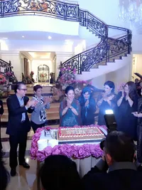 FOTO: Mulan Jameela Ngeksis di Pesta Ultah Mewah Titik Soeharto