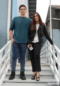 FOTO Nafa Urbach Buka Suara Soal Kerap Tampak Bareng Kevin Kambey