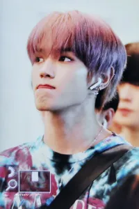 FOTO: NCT 127 Berangkat ke Jakarta, Masih Ngantuk Tapi Gantengnya Nggak Santai