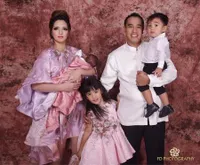 FOTO: Nia Ramadhani & Mikhayla, Cantik dan Pas Jadi Kakak - Adik