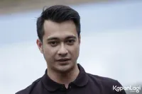 FOTO: Nikah Tak Direstui, Eza Gionino Beri Pesan Untuk Sang Bunda