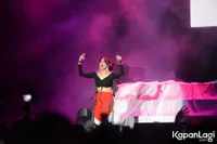 FOTO: Niki dan Halsey Sukses Pukau Para Penonton ON OFF Festival