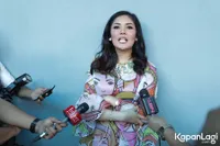 FOTO Nindy Buka Suara Soal Dirinya Pakai Piyama Saat Hadiri Pesta