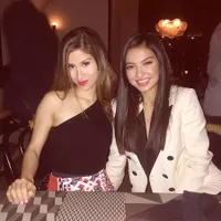 FOTO: Nongkrong Sahabat Cantik Raline Shah & Millane Fernandez