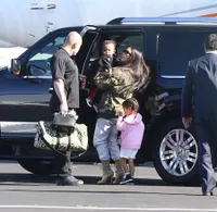 FOTO: North & Saint West, Ikut Liburan Bareng Kim K ke Kosta Rica