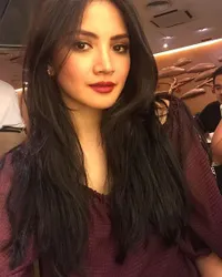FOTO: Nur Fazura, Artis Cantik Malaysia Pemeran WARKOP DKI REBORN
