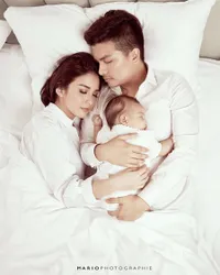 FOTO: Pakai Busana Matching, Keceriaan Glenn, Chelsea & Nastusha