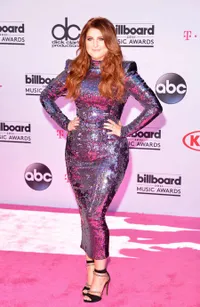 FOTO: Parade Gaun Mewah Seleb Muda di Billboard Music Awards 2016
