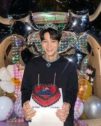 Foto Pemain Drakor 'MIDNIGHT STUDIO', Ada Joo Won yang Berperan Sebagai Fotografer Hantu!