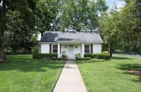 FOTO: Penampakan Rumah Country Johnny Depp Yang Dijual Rp 24,2 M