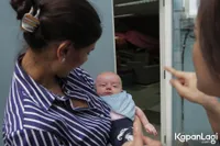 FOTO: Penampilan Perdana Anak Marissa Nasution di Hadapan Publik