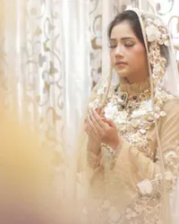 FOTO Pengajian Jelang Pernikahan Tistha Nurma - Afie Kalla, Mewah