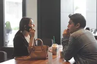 FOTO: Penuh Cinta, Begini Potret Mesra Rizky Alatas dan Adzana