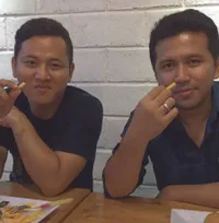 FOTO: Penuh Kue di Acara Ultah Emil Dardak, Suami Arumi Bachsin