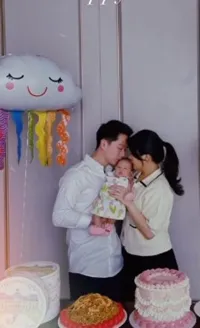 Foto Perayaan Satu Bulan Baby Avery Anak Valencia Tanoe dan Kevin Sanjaya yang Sederhana, Curhat Soal Perjuangan Seorang Ibu