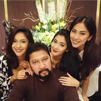 FOTO: Perayaan Ultah Jamal Mirdad, Hangat & Dihadiri Lydia Kandou