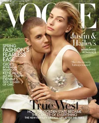 Foto Perdana Justin Bieber & Hailey Pasca Menikah, Mesra Banget!