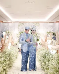 FOTO Pernikahan Angbeen Rishi dan Adly Fairuz, Tak Undang Banyak Tamu - Termasuk Ibu Kandung Mempelai Perempuan