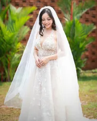 Foto Pernikahan Chef Marinka dan Pria Blasteran Ganteng, Resmi Jadi Mr & Mrs!