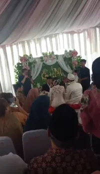 FOTO Pernikahan Eza Gionino - Echa, Bahagia Meski Sempat Tertunda