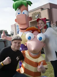 FOTO: Pernikahan Hayley Williams & Chad Gilbert, Romantis Manis!