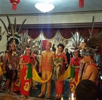 FOTO: Pernikahan Kezia Karamoy - Axcel Narang, Usung Adat Dayak