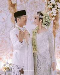 FOTO Pernikahan Selebgram Laras Yerinita, Mewah Meski Tengah Pandemi - Dihadiri Rachel Vennya