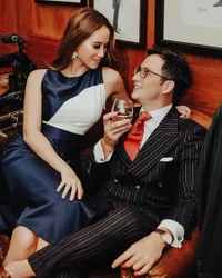 FOTO: Pesona Hot Janisaa Pradja yang Bikin Mike Lewis Makin Cinta, Pamer Kaki Jenjang - Pakai Lingerie di Ranjang