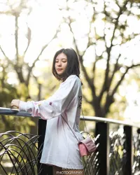 FOTO: Pesona Menawan Shaloom Razade di Antara Keindahan Alam NTB