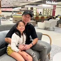 Foto Pierre Roland dan Efrata Sang Putri yang Mengidap Diabetes Tipe 1, Jadi Sumber Kekuatan